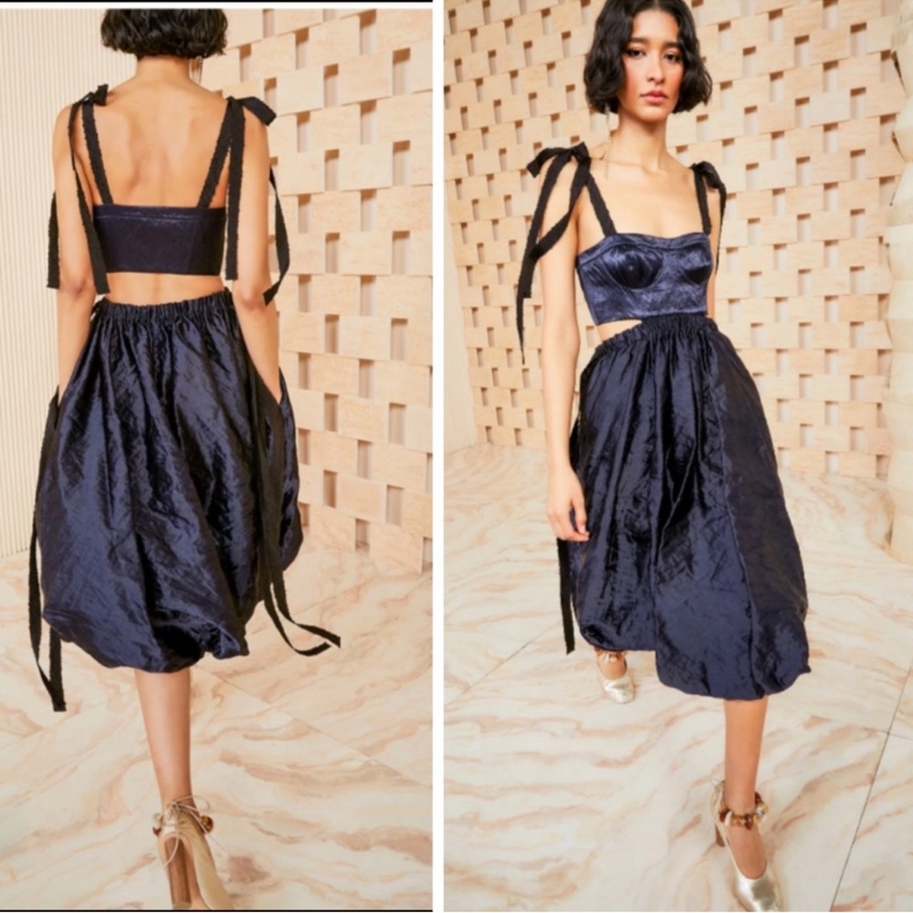 NWT Ulla Johnson Gabrielle Navy Velvet Bubble Hem Midi Dress Size 4
